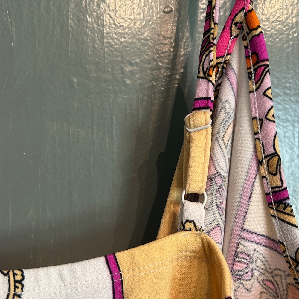 VINTAGE VENUS Asymmetrical Dress with Pink and Yellow Patterns - Picture 8 of 9
